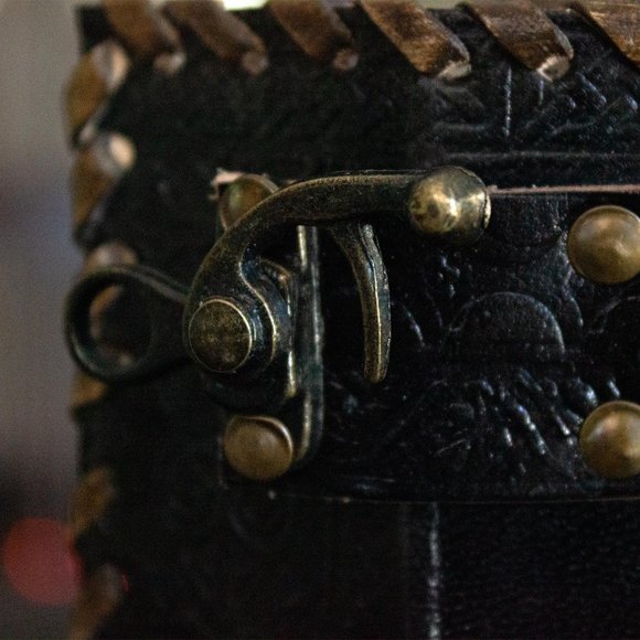 Viking Dragon Crest Leather Journal - Picture 5 of 8